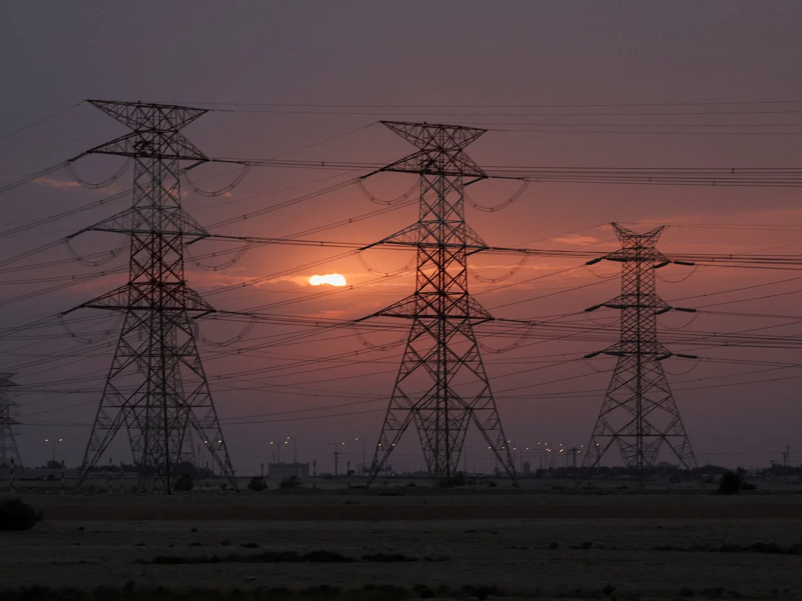 Explosion at Qatar's Ras Laffan Gas Plant Injures Dozens, 18 Reported Missing