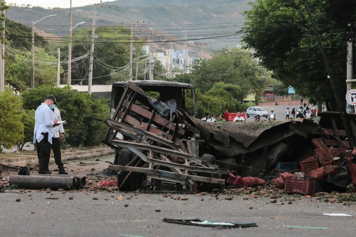 Explosion Outside Colombia Police Base Injures 11 Officers