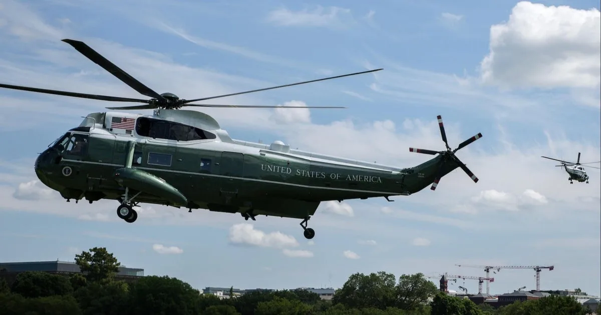 FAA and NTSB Investigate Close Call Between Passenger Jet and Marine One in D.C.