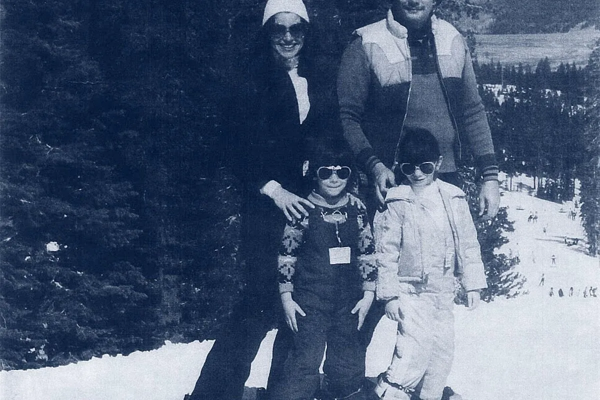 FBI Exhumes K-9 Commander's Dog in Investigation of 1982 Murder Case