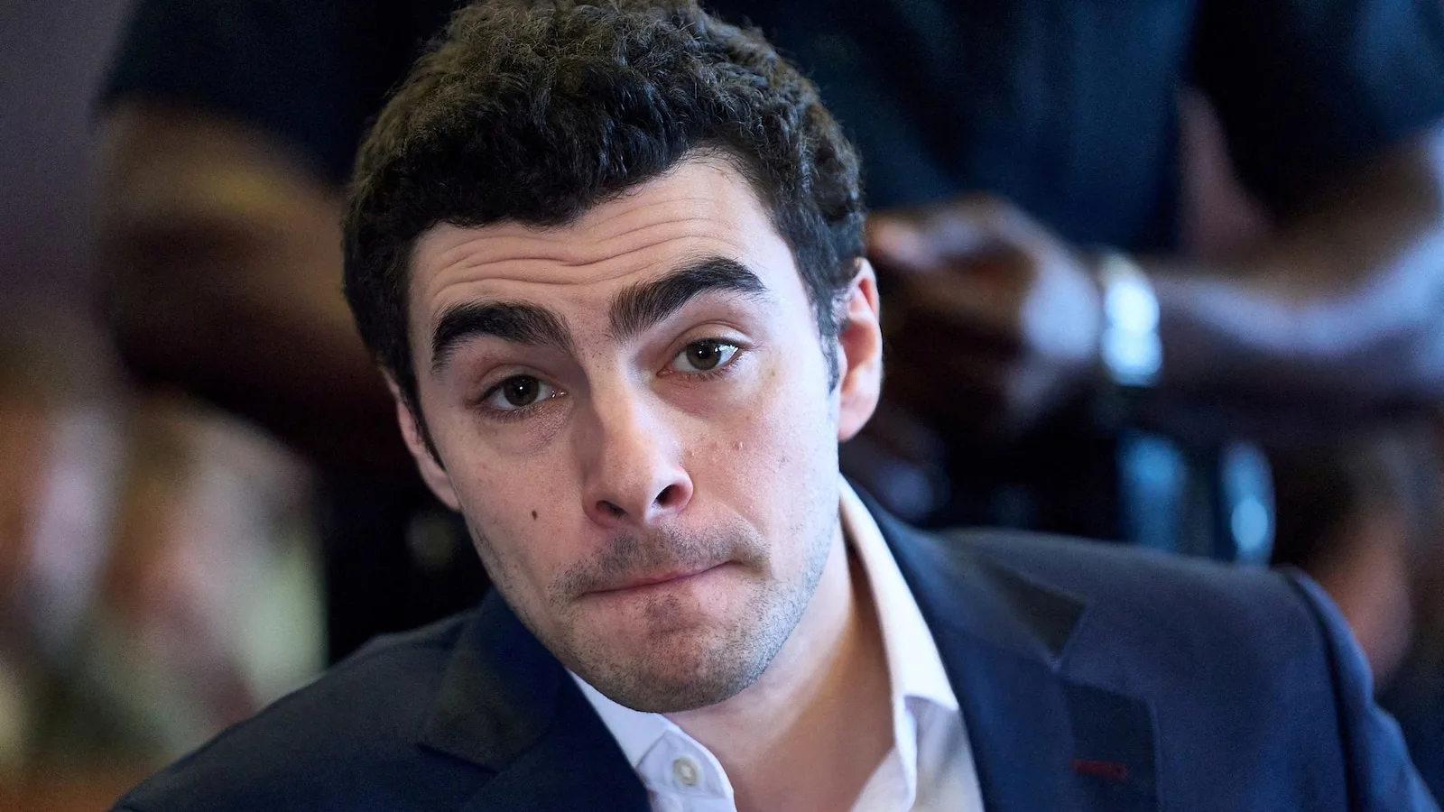 Federal Prosecutors Decline to Appeal Death Penalty Ruling in Luigi Mangione Case