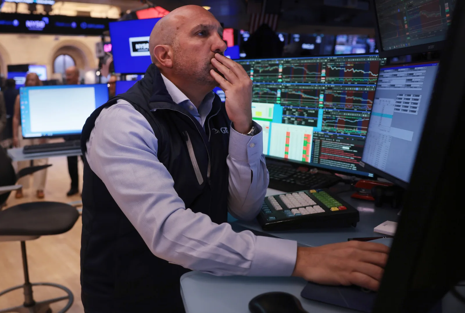 Federal Reserve Expected to Raise Interest Rates as Treasury Yields Approach 5%