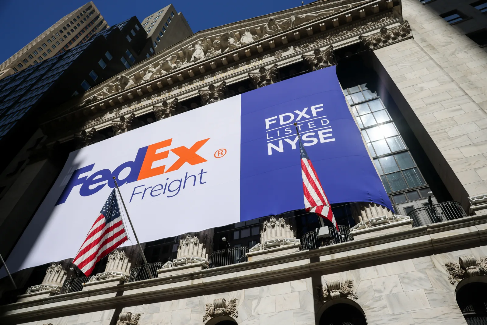 FedEx Freight Shares Fall on First Trading Day After Spinoff From FedEx Corp.