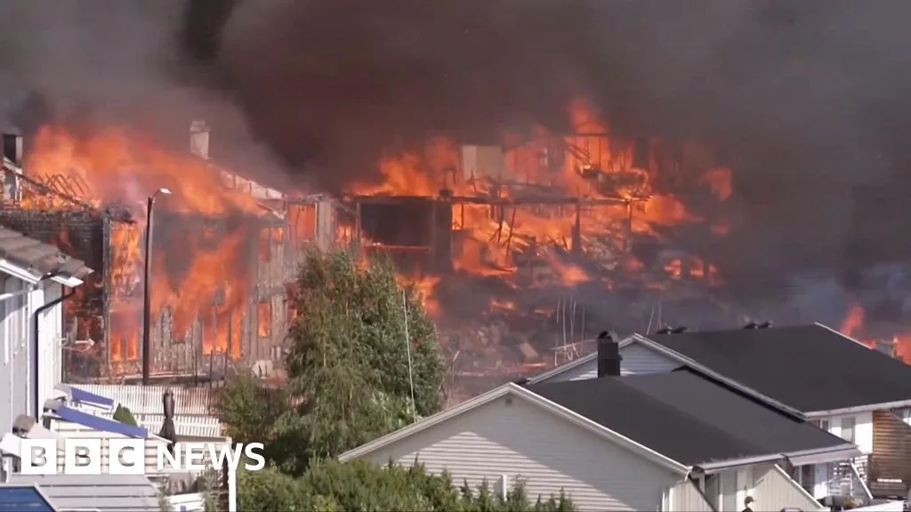 Fire Destroys Over 100 Homes in Southern Norway, Prompts Mass Evacuations