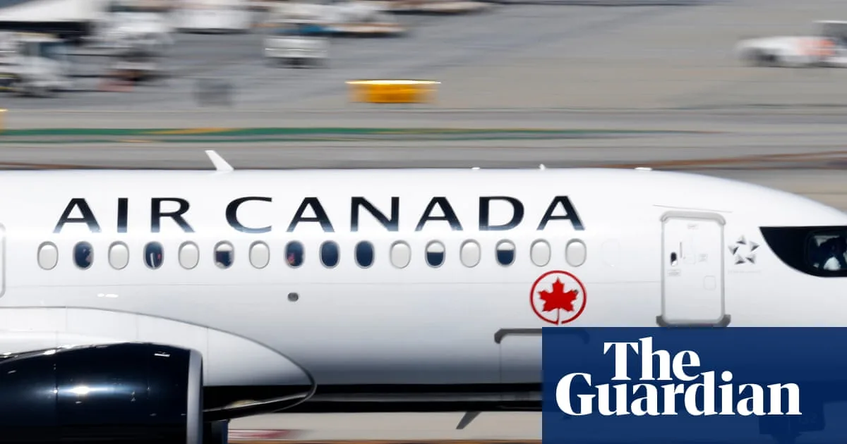 Former Air Canada Pilot Charged With Flying Over 900 Flights Without Valid License