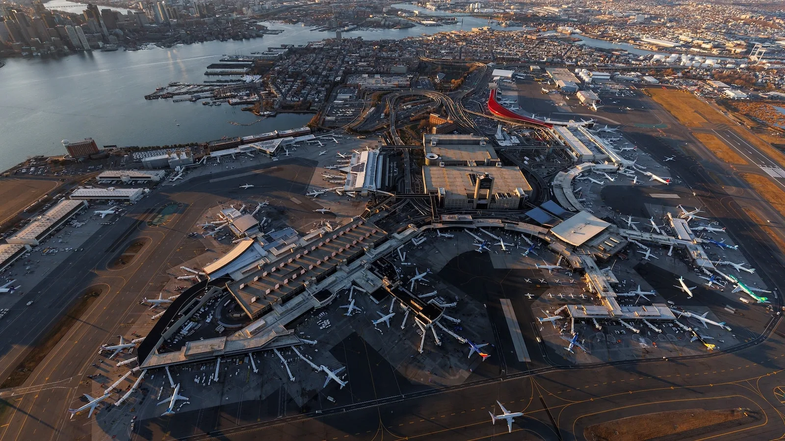 Fueling System Issue Causes Flight Disruptions at Boston Logan Airport