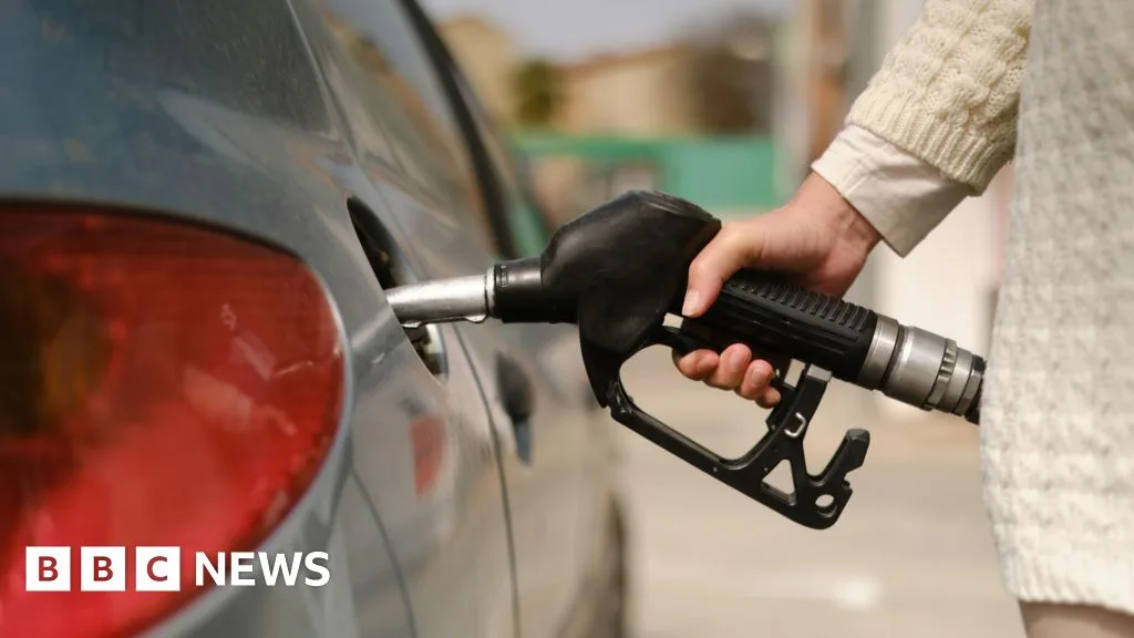 G7 Nations Welcome Possible Record Oil Reserve Release Amid Price Surge