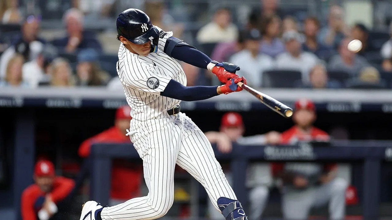 George Lombard Jr. Hits Home Run in MLB Debut for Yankees