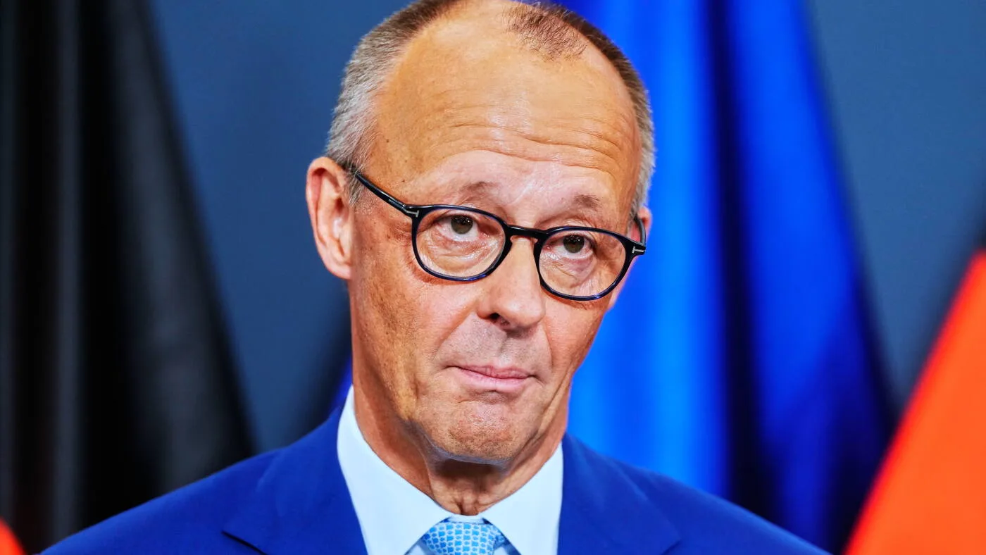 German Chancellor Merz's Party Suffers Major Defeat in Two State Elections