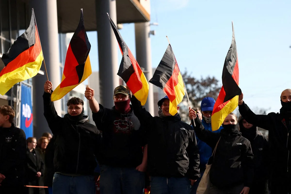 German Intelligence Reports Increase in Far-Right Extremist Numbers