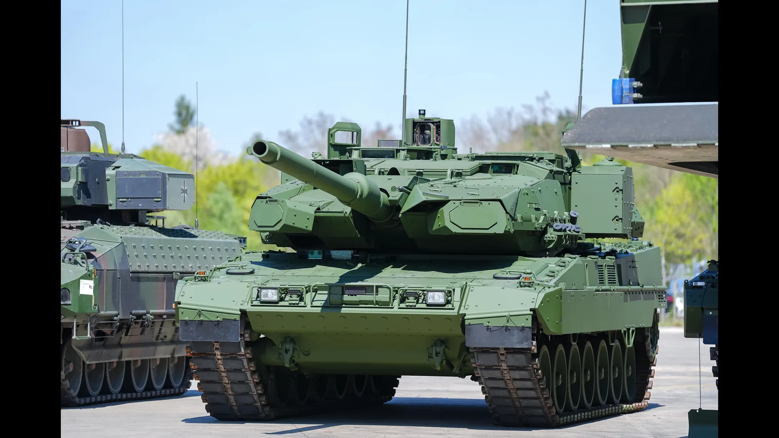 Germany and France Agree to Equal Stakes in Defense Firm KNDS Ahead of IPO