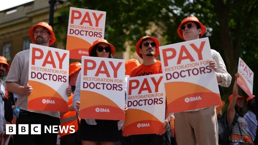 Government Withdraws 1,000 NHS Training Posts as Resident Doctors Plan Strike