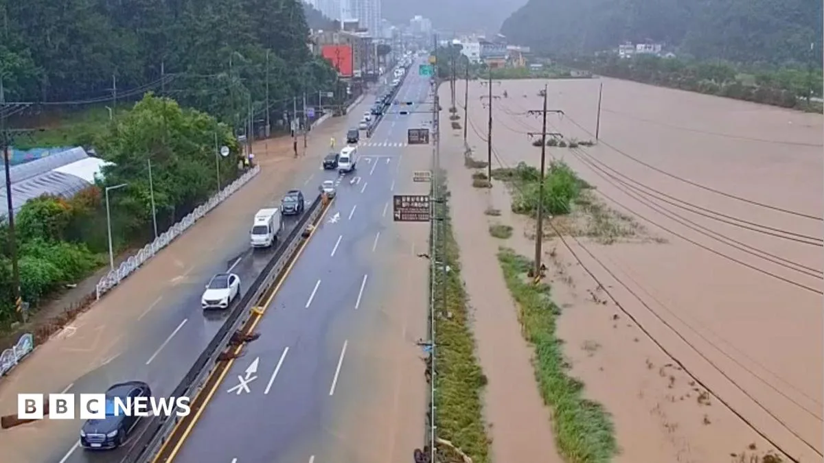 Heavy Rains Trigger Landslides and Flooding in South Korean City, One Dead