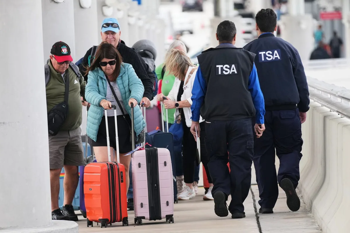 House Committee Reviews TSA Modernization Amid Push for Private Airport Screening