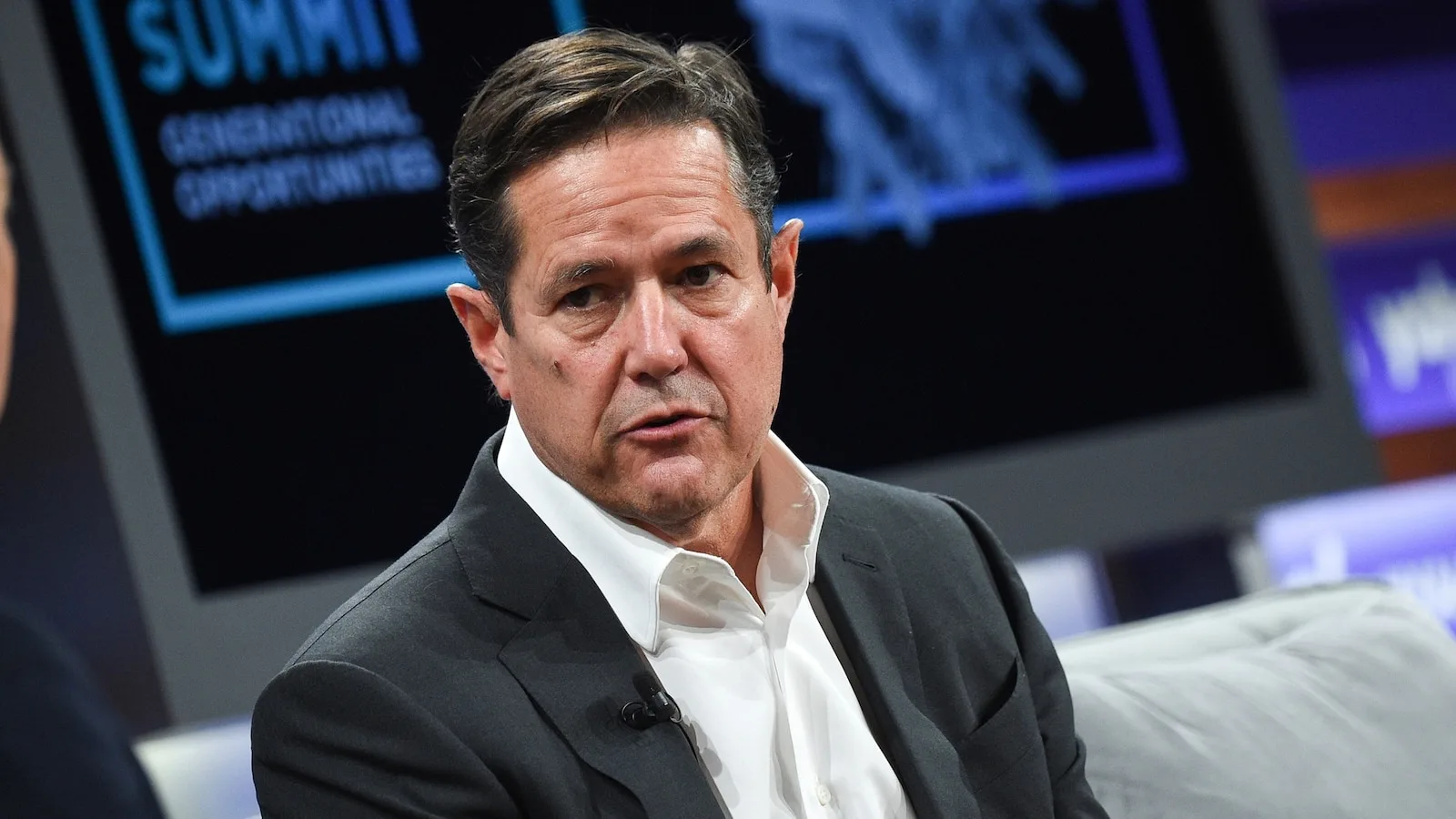 House Oversight Committee Interviews Jes Staley on Epstein Banking Relationship