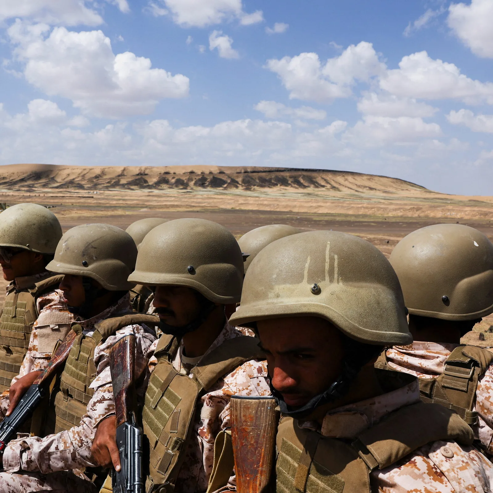 Houthi Attacks Injure Civilians Near Yemen-Saudi Border Amid Rising Regional Tensions