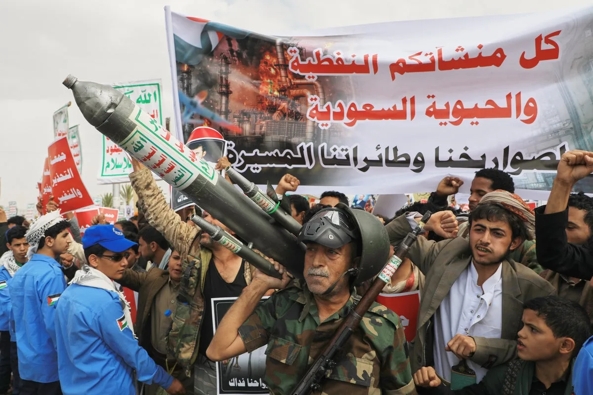Houthis Announce Maritime Blockade Targeting Saudi Arabia in Red Sea