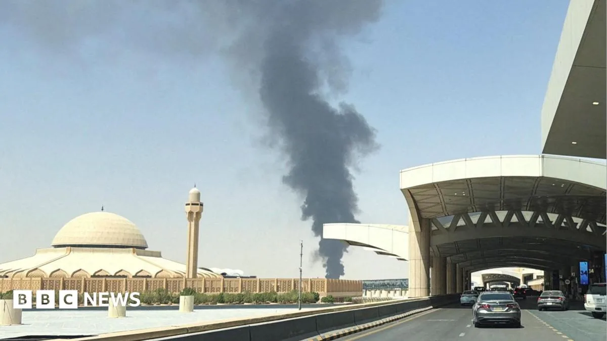 Houthis Claim Missile and Drone Attacks on Riyadh; Saudi Defenses Intercept Projectiles