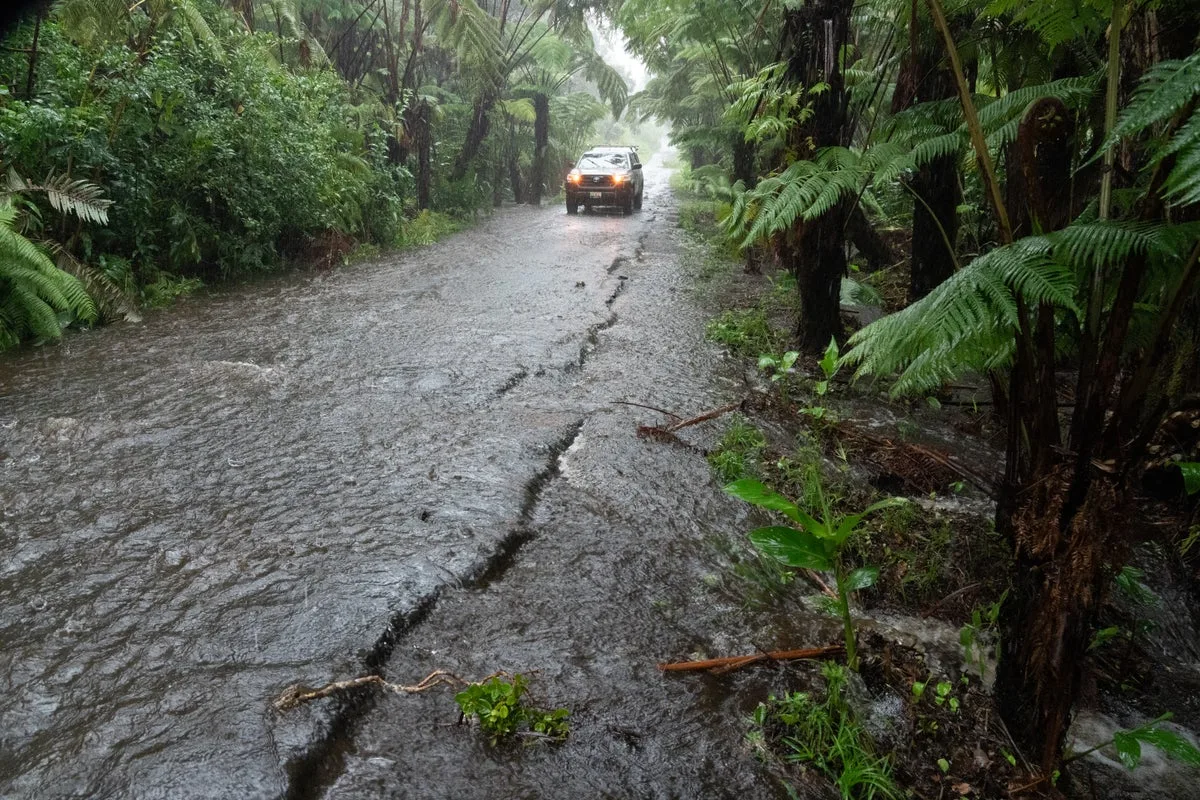Hurricane Lala Causes Fatalities, Flooding, and Power Outages Across Hawaiian Islands