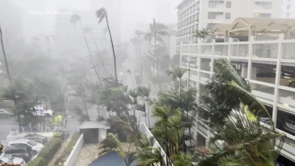 Hurricane Lala Causes Flooding, Power Outages, and Home Destruction in Hawaii