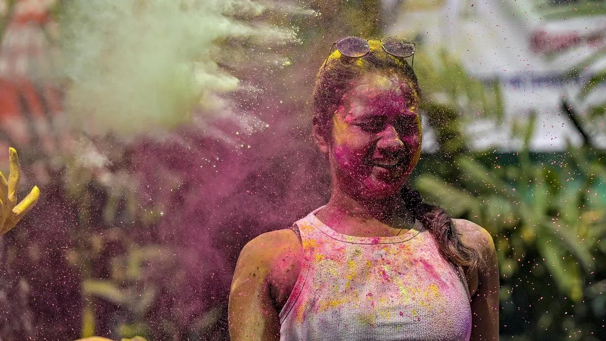 India Celebrates Holi Festival Marking Arrival of Spring