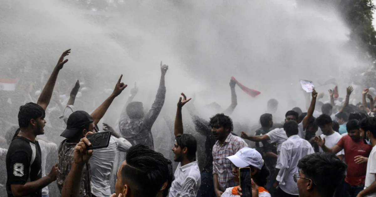 Indian Police Use Water Cannons as Student Protests Continue in Raipur and Delhi