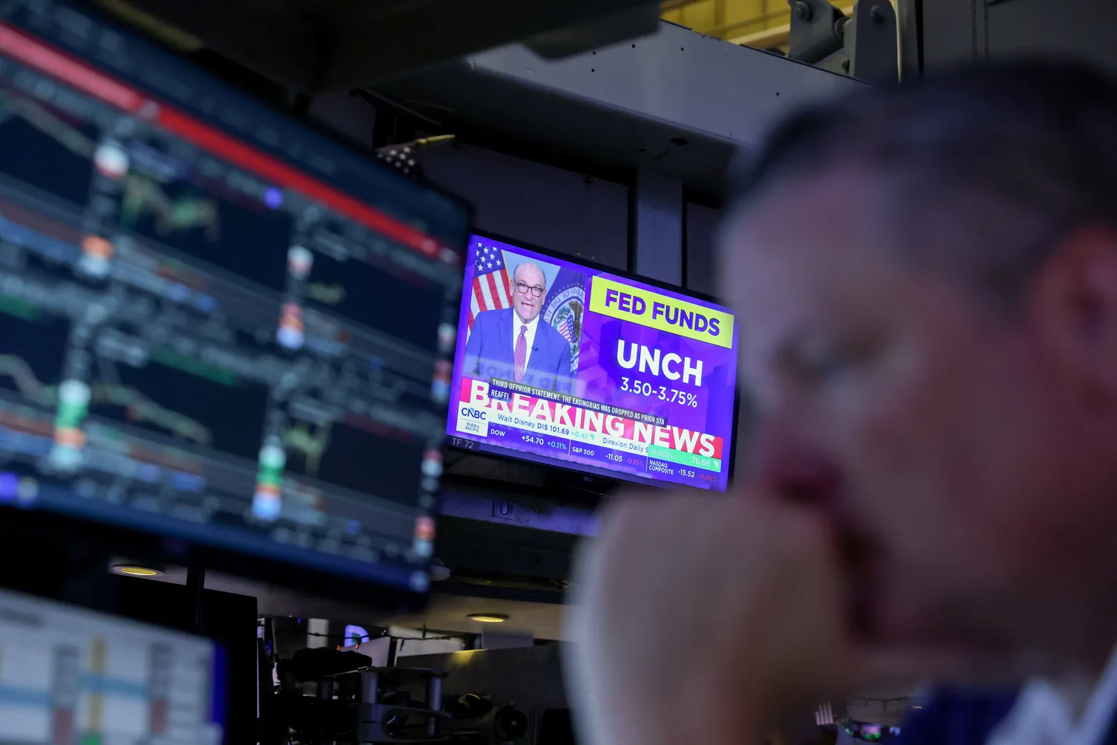 Investors Await Key Jobs Data as Treasury Yields Hold Steady