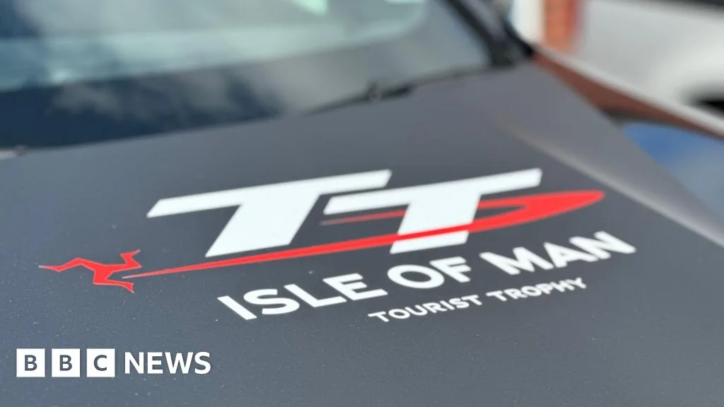 Isle of Man TT Opening Day Halted After Crash Injures Rider and Spectators