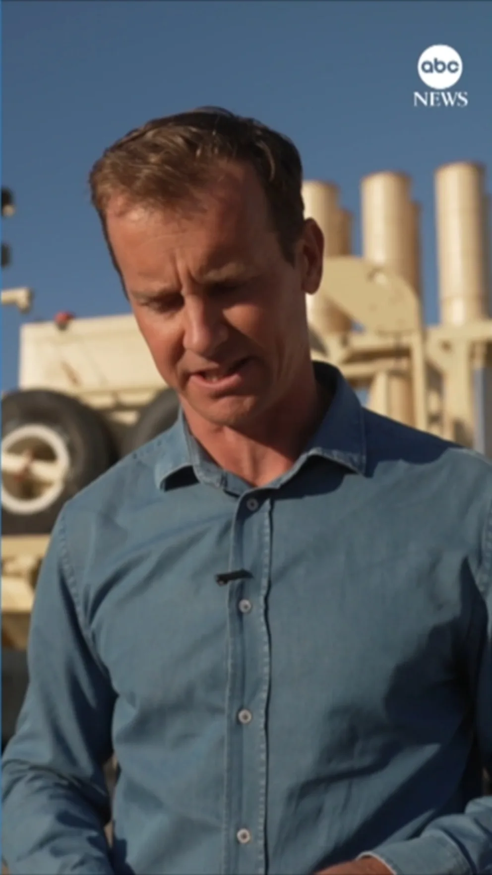 Israeli Airstrikes Across Lebanon Kill Over 20, Target Bridges and Beirut Sites