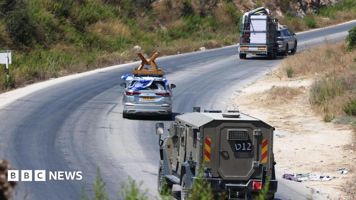 Israeli Settlers Return to Kadim in West Bank After Two Decades