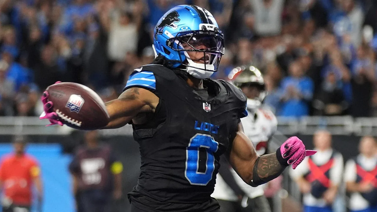 Jahmyr Gibbs Returns to Practice and Signs Record Extension With Detroit Lions