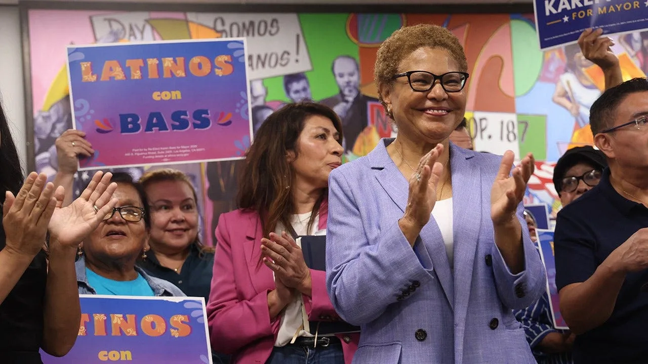 Jane Fonda Endorses Karen Bass Amid Tight Los Angeles Mayoral Race