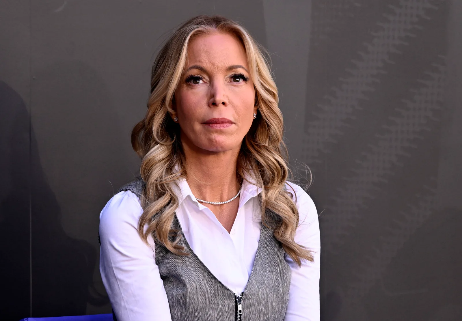 Jeanie Buss Challenges Siblings' Plan to Sell Lakers Stake in Court Dispute