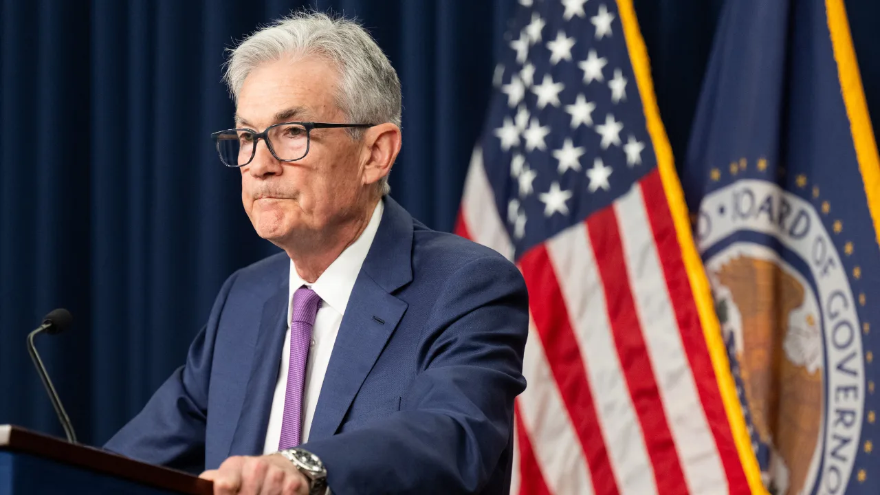 Jerome Powell to Remain on Federal Reserve Board After Chair Term Ends