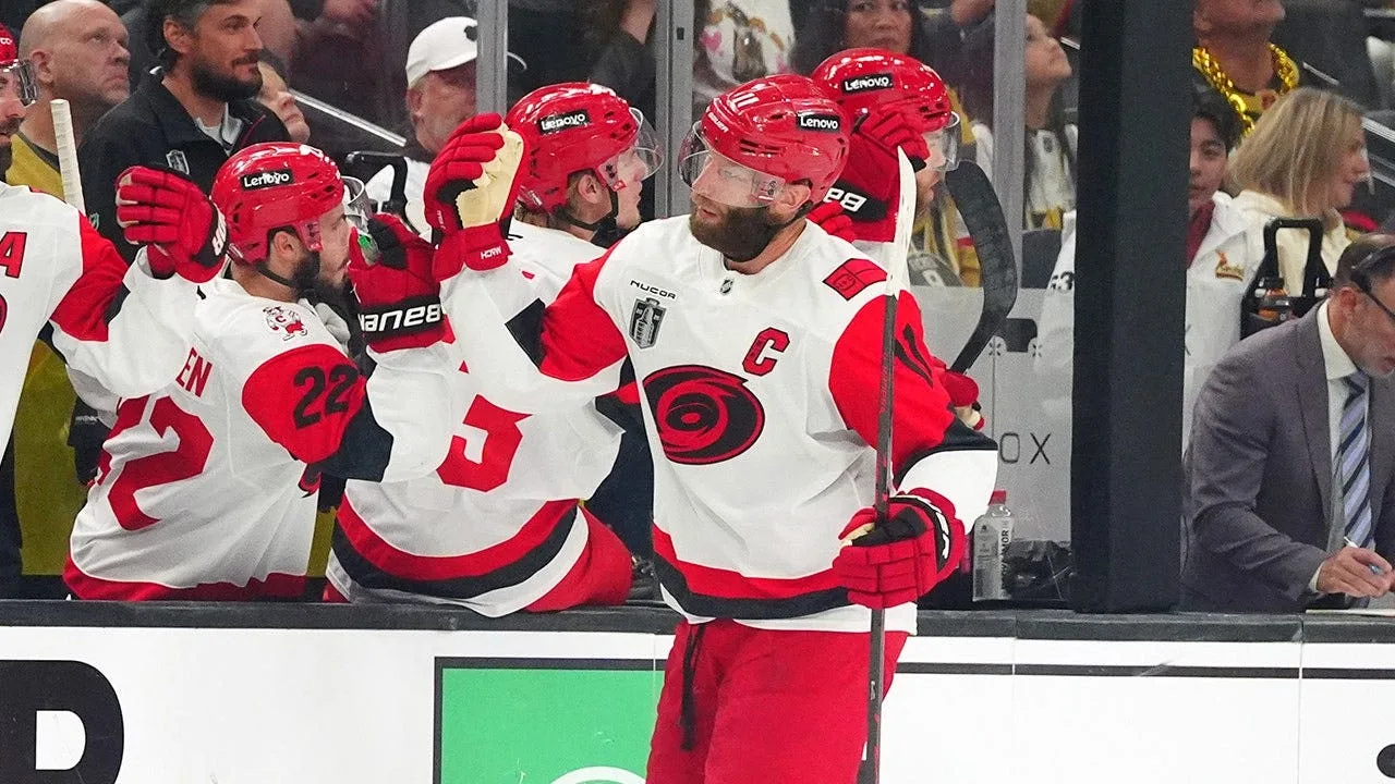 Jordan Staal Scores Twice as Hurricanes Defeat Golden Knights in Game 4