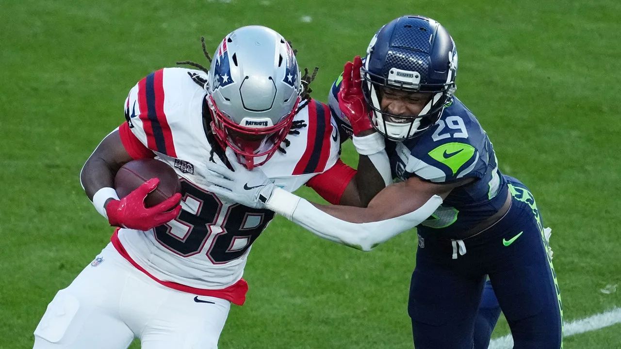 Journalist Reports Losing Nearly $10,000 in Year-Long NFL Gambling Project