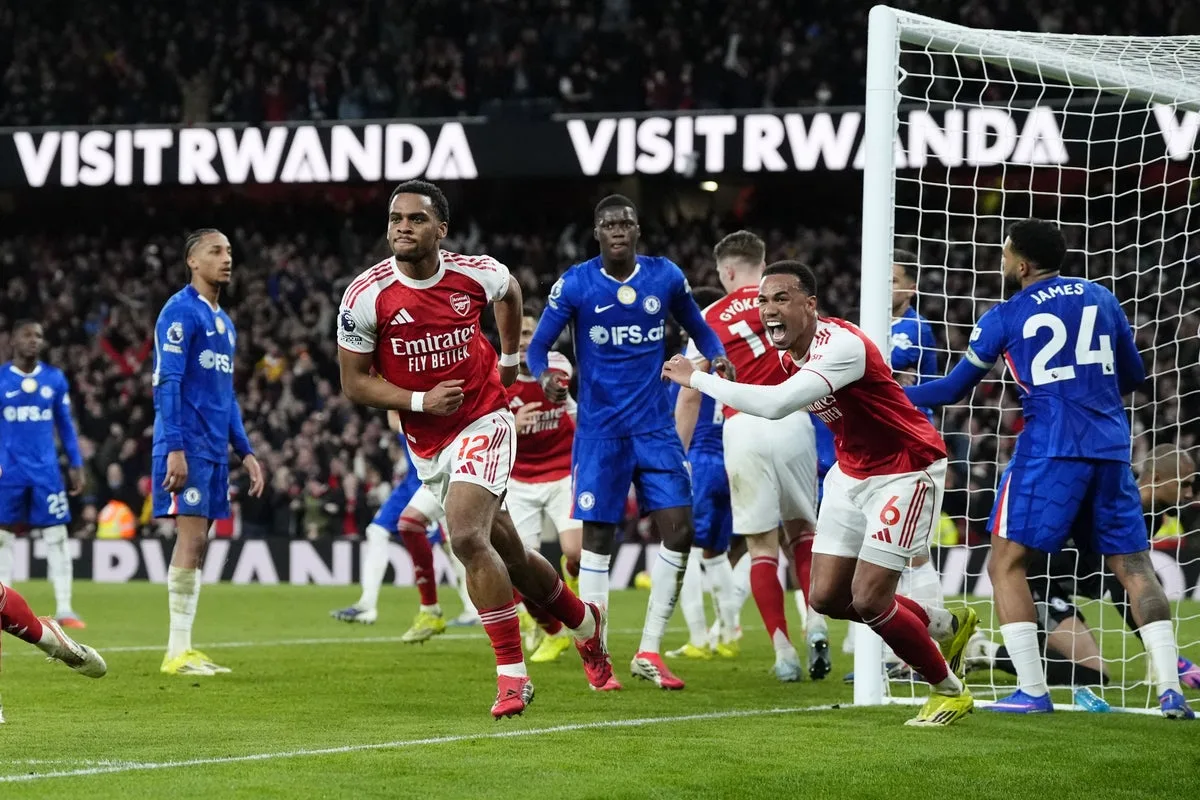 Jurrien Timber Header Secures Arsenal Win Over 10-Man Chelsea