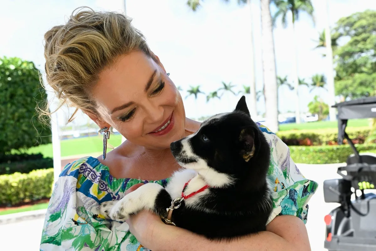 Katherine Heigl Attends Fundraising Event at Mar-a-Lago