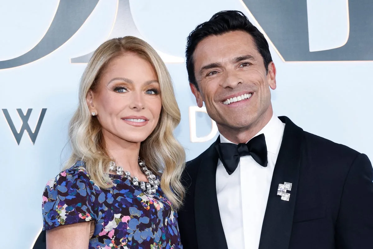 Kelly Ripa Temporarily Sidelined From TV Hosting After Gum Graft Surgery