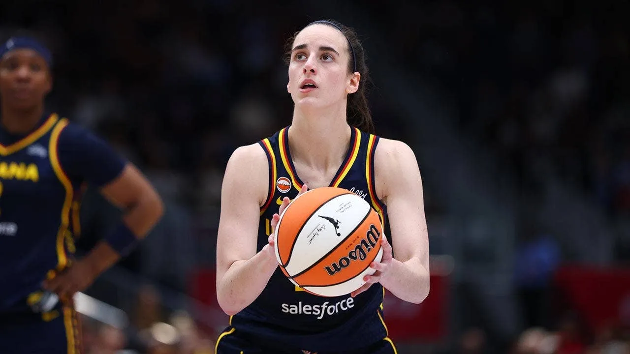 Kelsey Mitchell Sets WNBA Single-Season Scoring Record in Fever Win Over Tempo