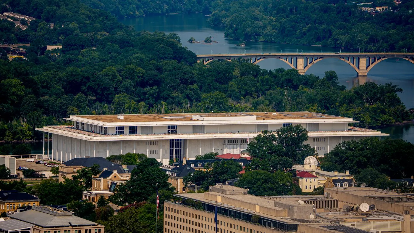 Kennedy Center Ordered to Pay $250,000 Legal Fees to Musician After Protest Cancellation