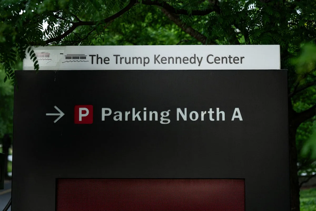 Kennedy Center Removes Trump Name Following US Judge’s Order