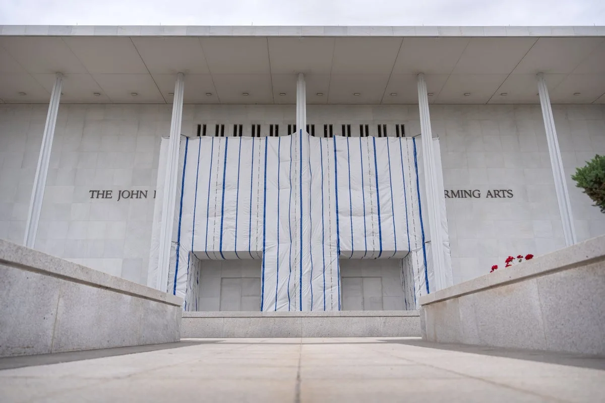 Kennedy Center Seeks Pause in Lawsuit Deadlines Amid Renovation Planning
