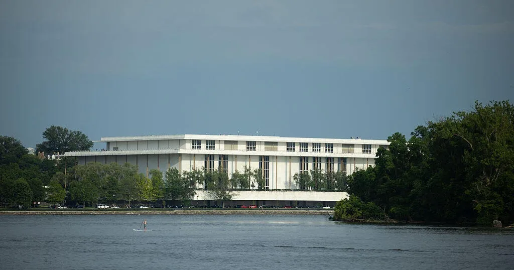 Kennedy Center to Close for Two Years as President Ric Grenell Steps Down