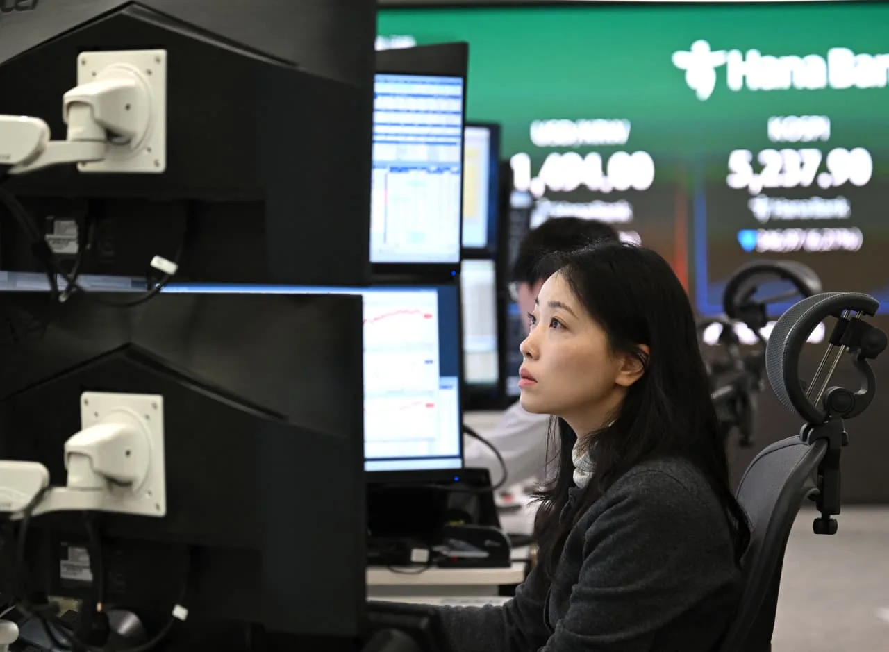 Korean Stock Market Drops Sharply in March After Leading Global Gains in 2026