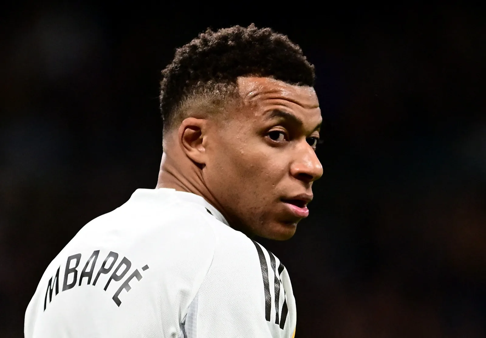 Kylian Mbappe to Miss El Clasico as Barcelona Face Real Madrid