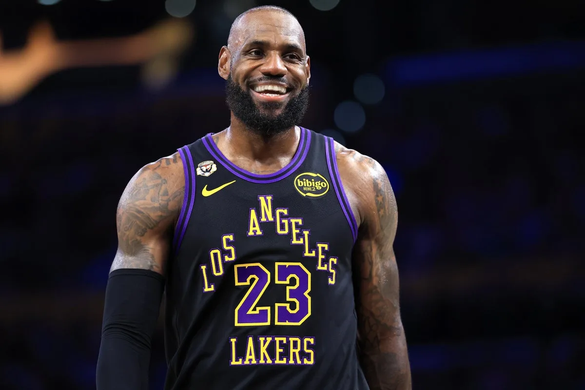 LeBron James Reaches NBA Milestone in Lakers Victory Over Suns