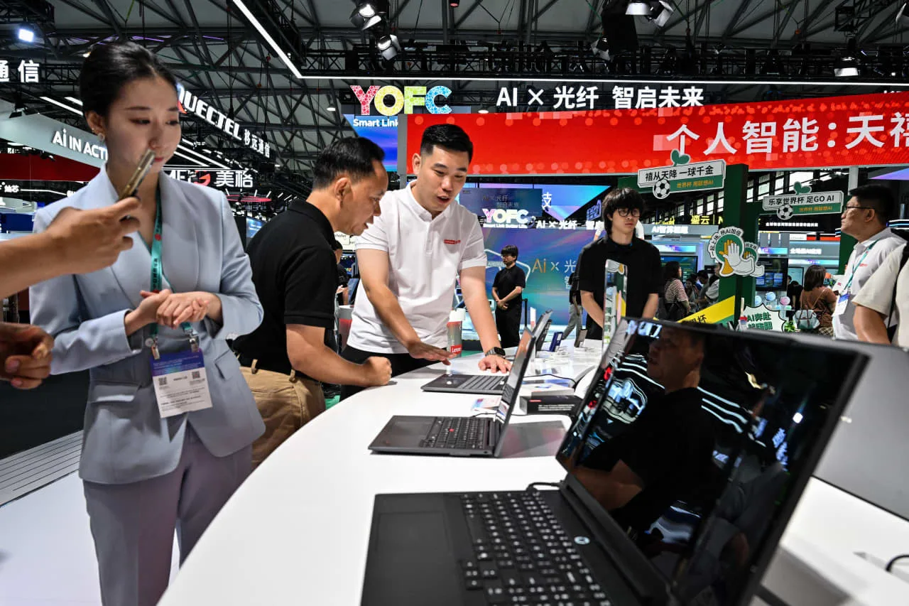 Lenovo Shares Surge After Quarterly Revenue and Profits Exceed Analyst Expectations