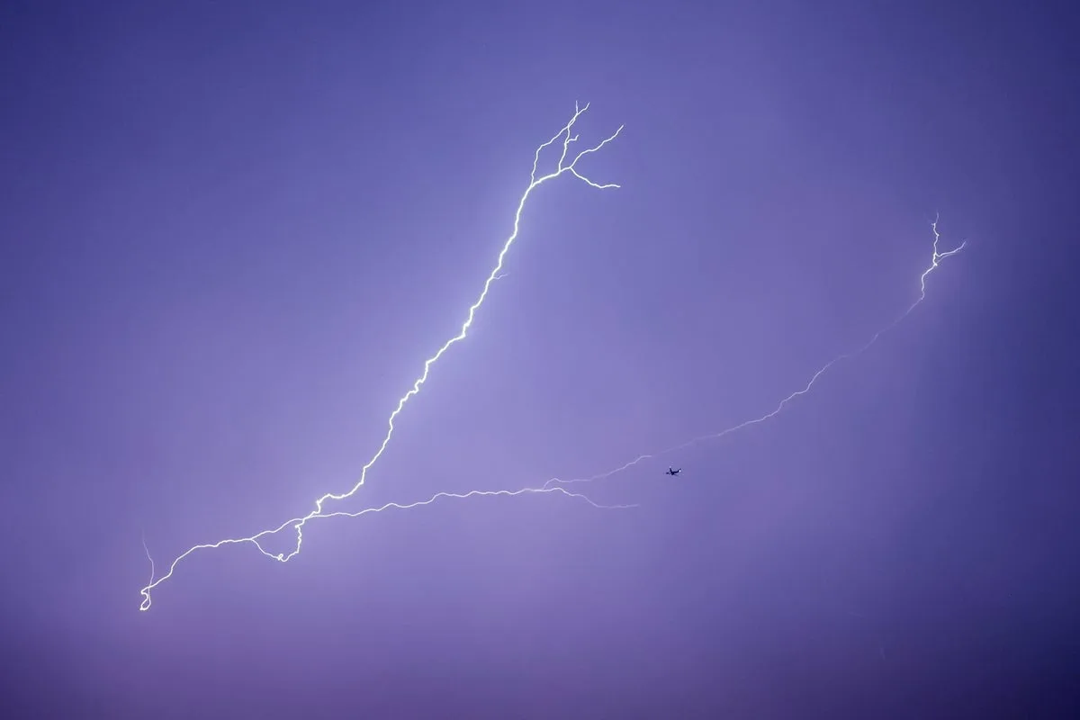 Lightning Strikes Kill 14 People During Seasonal Storms in Bangladesh
