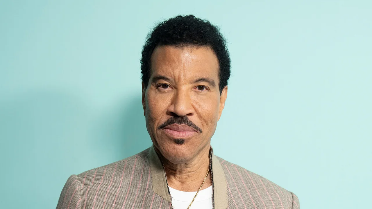 Lionel Richie Hospitalized in St. Louis Following Recent Health Concerns